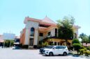 Kendaraan terparkir di halaman DPRD Sampang. (ALI MUCHTAR / KLIKMADURA)