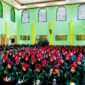 Ratusan mahasiswa baru Universitas Islam Madura (UIM) Saat Mengikuti Kegiatan PPKMB Visioner 2026. (KLIKMADURA)