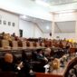 Suasana rapat paripurna DPRD Sampang. (ALI MUCHTAR / KLIKMADURA)
