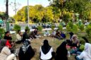 Puluhan jurnalis Pamekasan menggelar doa bersama di area Monumen Arek Lancor untuk keselamatan lima jurnalis yang hilang saat meliput Gunung Anak Krakatau. (KLIKMADURA)