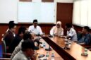 Pemkab Sampang saat menggelar rapat koordinasi bersama 12 pengelola SPBU membahas pelayanan dan penyaluran BBM bersubsidi. (ISTIMEWA)
