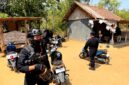 Suasana penggerebekan bilik narkoba di Kecamatan Proppo, Pamekasan. (DOK. KLIKMADURA)
