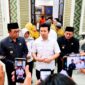Wakil Gubernur Jawa Timur Emil Elestianto Dardak, didampingi Bupati dan Wakil Bupati Pamekasan saat diwawancarai sejumlah awak media, Senin (5/10/2026).