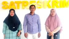 Ahli waris lahan TK ABA IV Pamekasan Buami usai melaporan dugaan tanda tangan surat keterangan riwayat tanah beberapa waktu lalu (LAILIYATUN NURIYAH/KLIK MADURA).