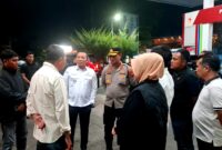 Bupati Sampang, H. Slamet Junaidi bersama anggota Forkopimda sidang SPBU. (KLIKMADURA)