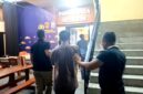 Tersangka kasus pencurian digelandang di Mapolres Sampang. (KLIKMADURA)