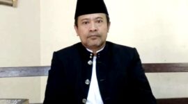 Ketua PCNU Sampang, KH. Itqon Bushiri. (DOK. KLIKMADURA)
