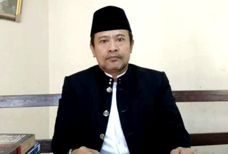 Ketua PCNU Sampang, KH. Itqon Bushiri. (DOK. KLIKMADURA)