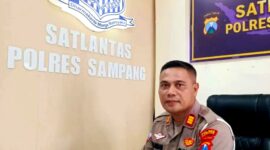 Kasat Lantas AKP Sulaiman saat ditemui di ruang kerjanya. (ALI MUCHTAR / KLIKMADURA)