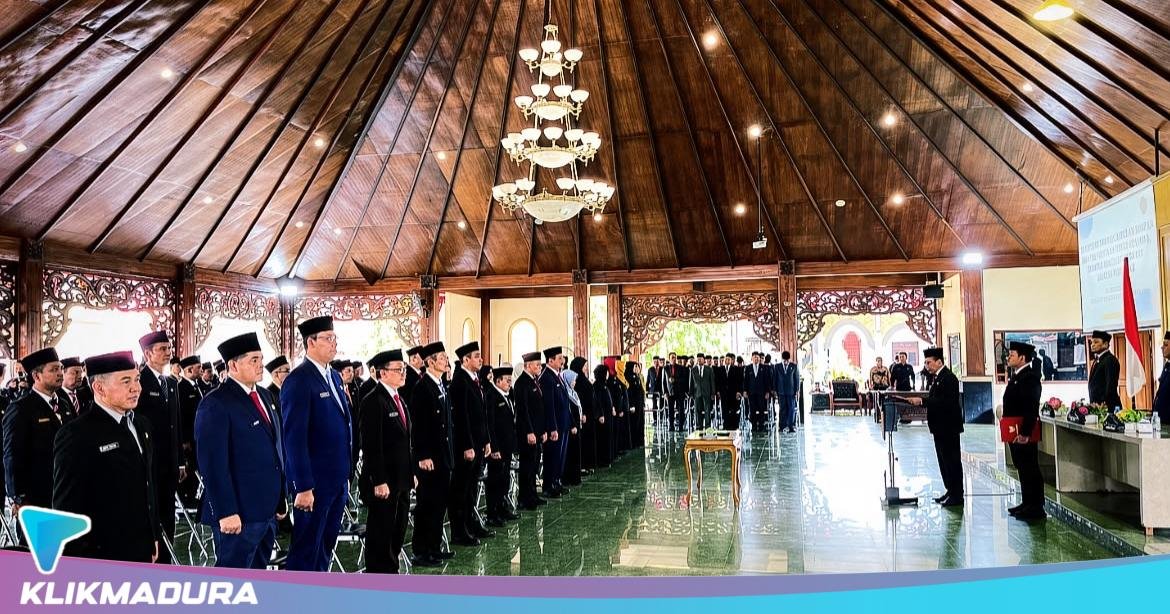 Bupati Kholilurrahman Rotasi Pejabat, Enam Kepala OPD Baru Resmi Dilantik