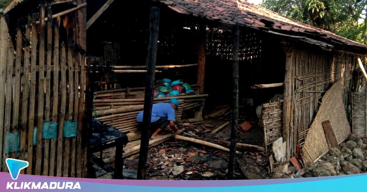 Dapur Rumah Pasutri Lansia di Sampang Ludes Terbakar, Korban Berharap Uluran Tangan Pemerintah