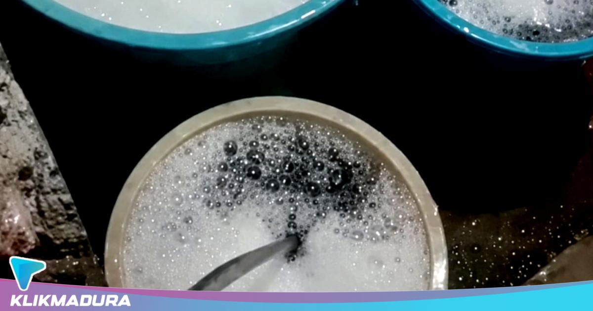 Sumur Warga Tambelangan Menghitam dan Berbusa, Limbah SPPG Kembali Disorot