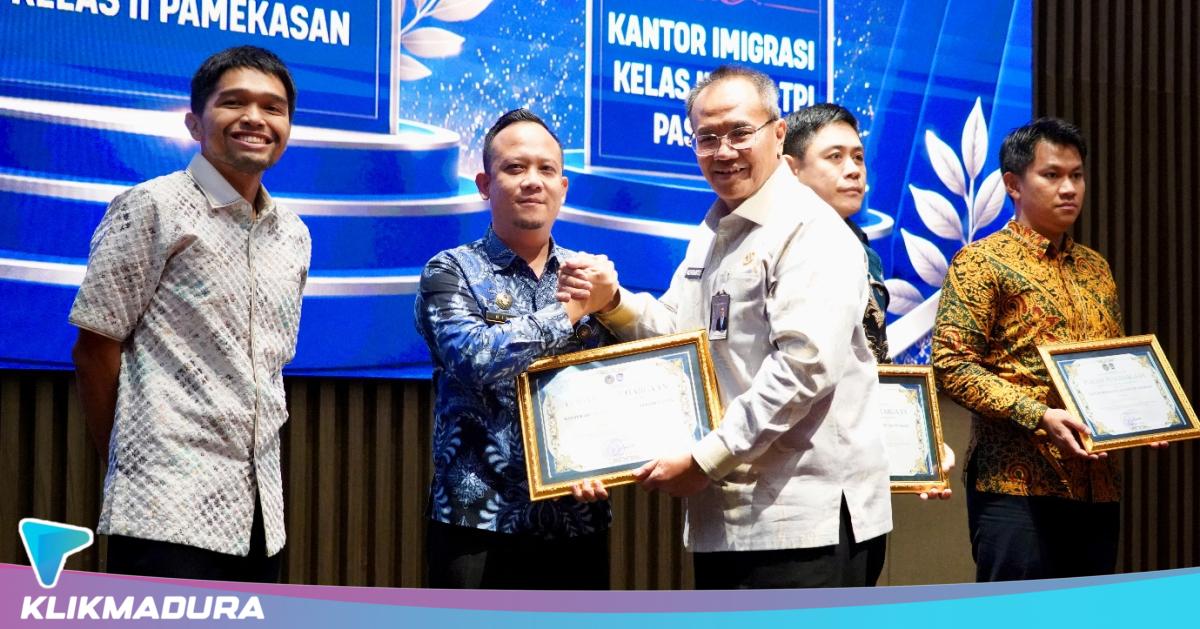Kantor Imigrasi Kelas II Non TPI Pamekasan Borong Dua Penghargaan di Evaluasi Semester I 2026