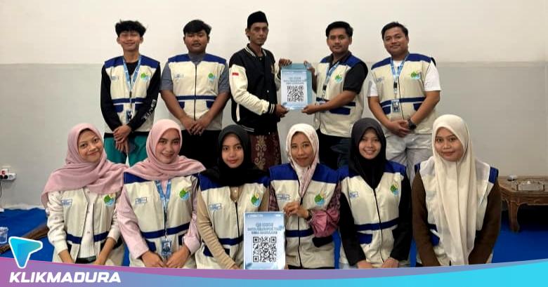 Mahasiswa KKN Posko 5 UIN Madura Digitalisasi Data Kelompok Tani Desa Madulang Sampang