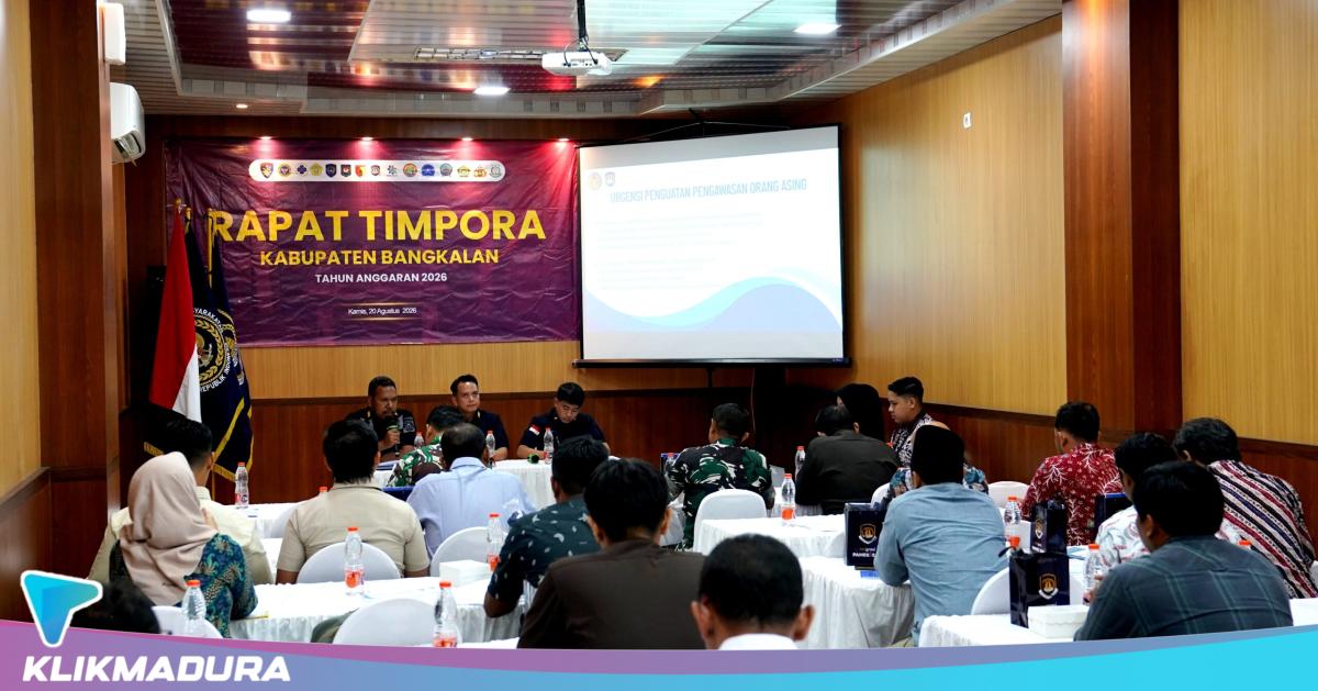 Perkuat Pengawasan Orang Asing Lintas Sektor, Kantor Imigrasi Pamekasan Gelar Rapat Bersama Timpora Bangkalan