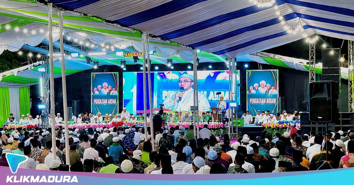 Haul ke-7 RKH Hasan Bakir Dihadiri Ribuan Jamaah, Utusan Khusus Presiden Sampaikan Pesan Persatuan
