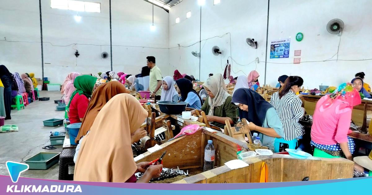 BLT DBHCHT Buruh Pabrik Rokok Pamekasan Direncanakan Cair Bulan Ini