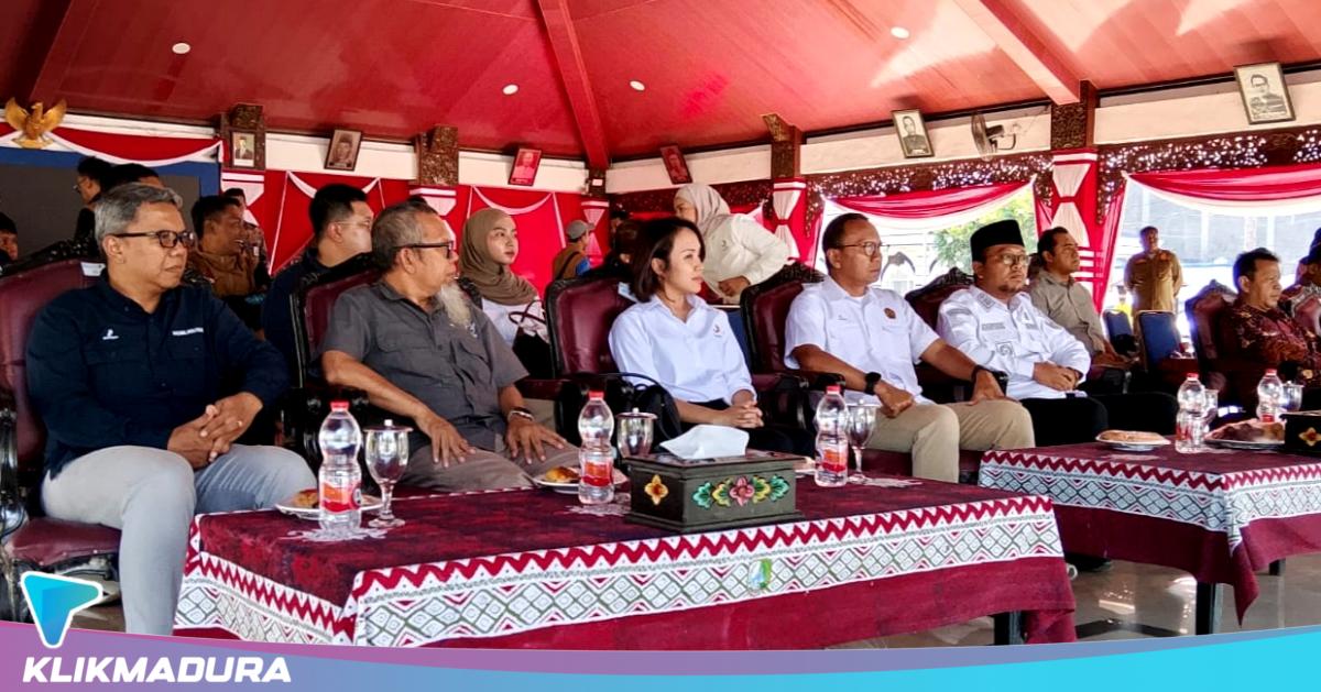 Kekeringan di Sampang Meluas, Relawan Distribusikan 1 Juta Liter Air Bersih